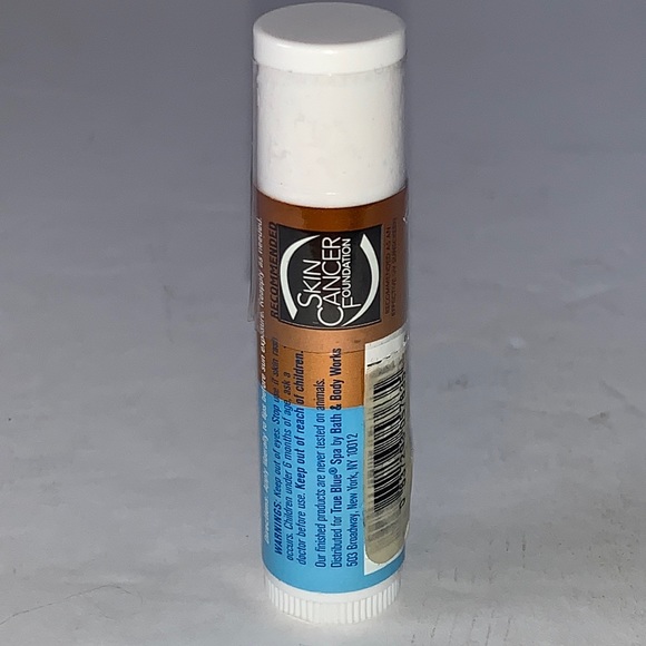 New True Blue Spa Watch Your Mouth Lip Balm - Picture 2 of 7